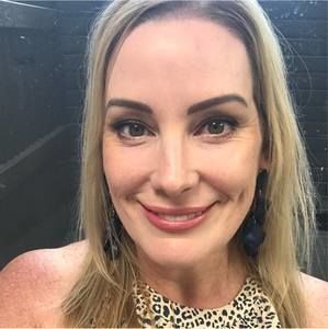 Meet your Posher, Cara